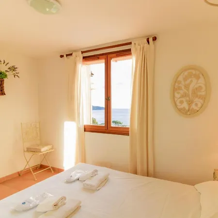 Select'so - Panorama - Services Hoteliers & Prestations De Qualite Villa Le Lavandou